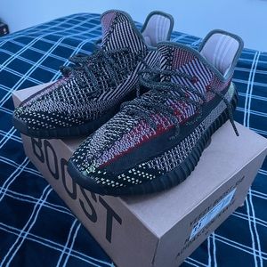Yeezy yechiel brand new size 13